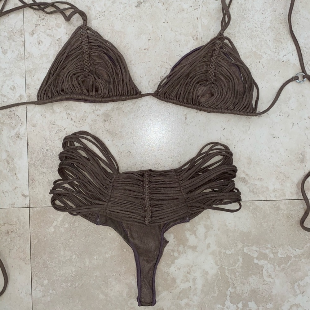 Unique Stappy Bikini